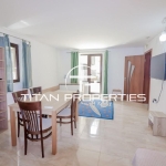 Дава се под наем Двустаен апартамент в Варна, Гръцка махала - 90 кв.м за 747.66 € - Снимка #1