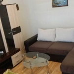 Дава се под наем Едностаен апартамент в Бургас, Възраждане - 38 кв.м за 190 € - Снимка #1