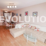 Дава се под наем Двустаен апартамент в Варна, Център - 76 кв.м за 750 € - Снимка #1