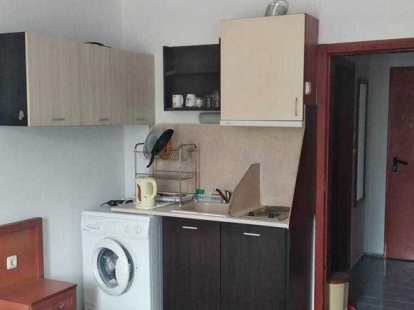 Дава се под наем Едностаен апартамент в к.к. Слънчев бряг - 36 кв.м за 127.5 € - Снимка #1