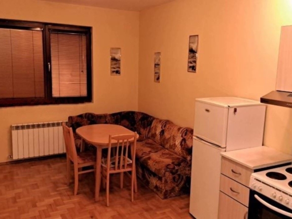 Дава се под наем Двустаен апартамент в София, Хиподрума - 47 кв.м за 447.78 € - Снимка #1