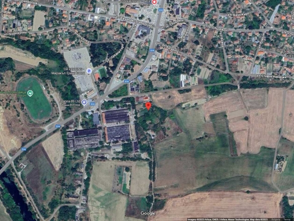 Парцел в Велико Търново, Център - 1553 кв.м за 10 €/кв.м - Снимка #1