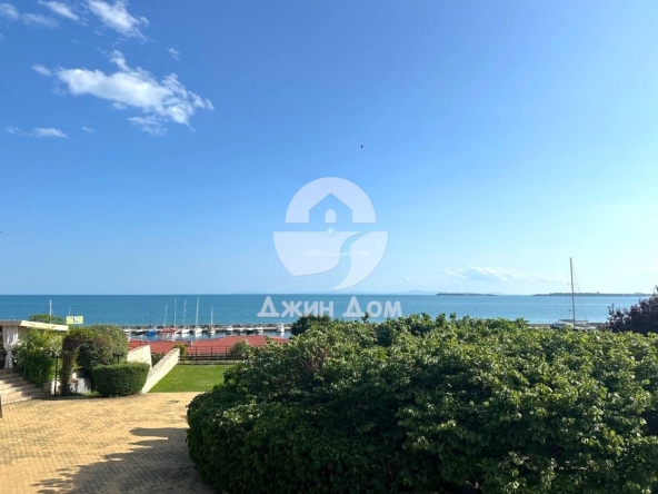 Двустаен апартамент в Свети Влас - 56 кв.м за 2768 €/кв.м - Снимка #1