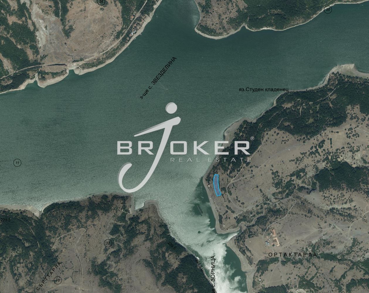 Парцел в с. Гургулица, Област Кърджали - 3973 кв.м за 8 €/кв.м - Снимка #1