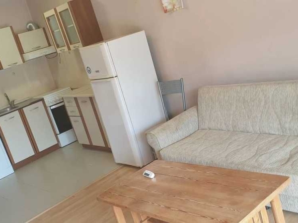 Дава се под наем Двустаен апартамент в Бургас, Възраждане - 55 кв.м за 167 € - Снимка #1