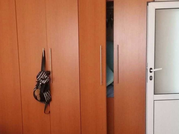 Дава се под наем Едностаен апартамент в Бургас, Меден рудник - зона А - 45 кв.м за 84.15 € - Снимка #1