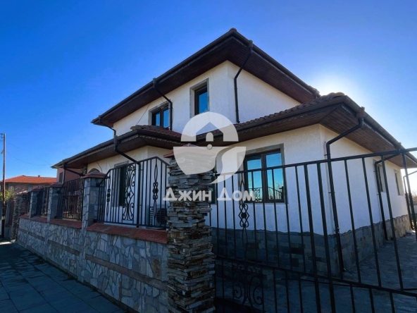 Къща в с. Каменар, Област Бургас - 300 кв.м за 967 €/кв.м - Снимка #1