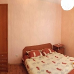 Дава се под наем Двустаен апартамент в Несебър - 60 кв.м за 300 € - Снимка #1