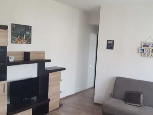 Дава се под наем Тристаен апартамент в Пловдив, Каменица 2 - 82 кв.м за 357 € - Снимка #1