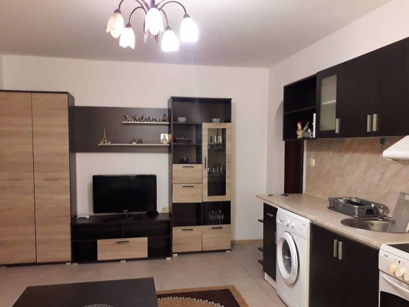 Дава се под наем Едностаен апартамент в Бургас, Възраждане - 40 кв.м за 140 € - Снимка #1