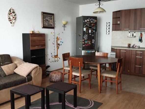 Дава се под наем Двустаен апартамент в Пловдив, Тракия - 70 кв.м за 350 € - Снимка #1