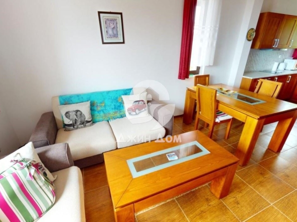 Етаж от къща в с. Кошарица, Област Бургас - 65 кв.м за 908 €/кв.м - Снимка #1