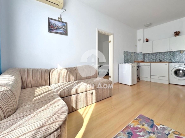 Двустаен апартамент в к.к. Слънчев бряг - 50 кв.м за 1160 €/кв.м - Снимка #1