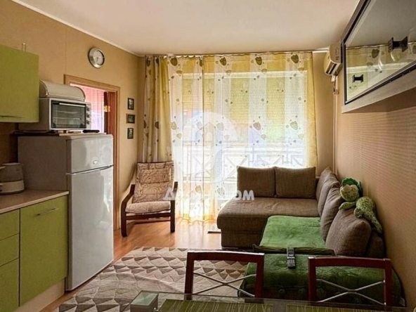 Двустаен апартамент в к.к. Слънчев бряг - 50 кв.м за 900 €/кв.м - Снимка #1