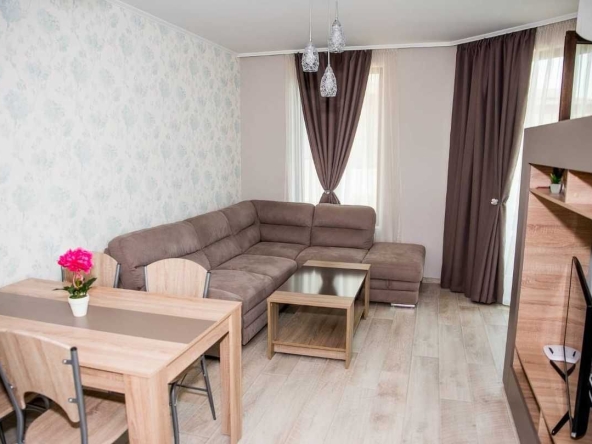 Дава се под наем Двустаен апартамент в Бургас, Сарафово - 65 кв.м за 225 € - Снимка #1