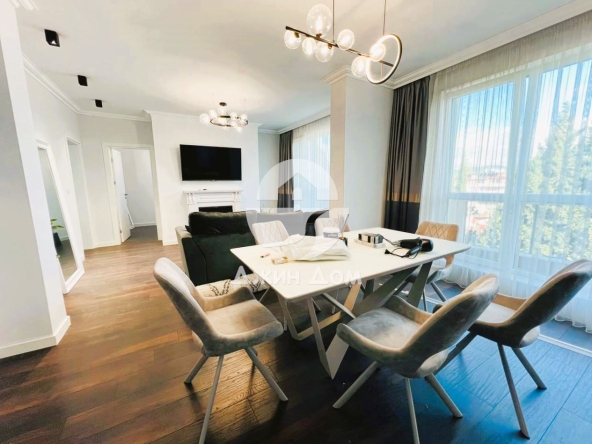 Тристаен апартамент в к.к. Слънчев бряг - 125 кв.м за 1760 €/кв.м - Снимка #1