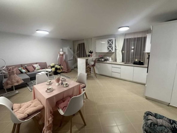 Тристаен апартамент в Ахелой - 106 кв.м за 1293 €/кв.м - Снимка #1