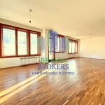 Четиристаен апартамент в Варна, Център - 123 кв.м за 1748 €/кв.м - Снимка #1