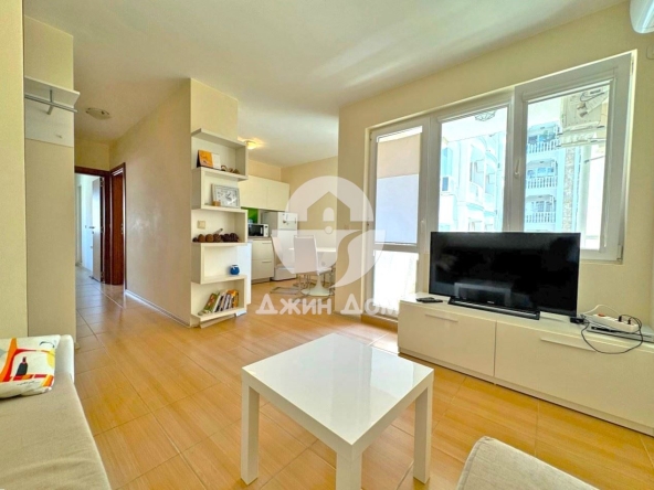 Тристаен апартамент в Несебър - 73 кв.м за 1206 €/кв.м - Снимка #1