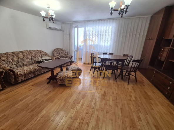 Тристаен апартамент в Варна, Конфуто - 117 кв.м за 2136 €/кв.м - Снимка #1