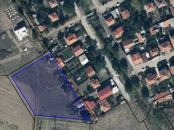 Парцел в с. Гара Елин Пелин, Област София-област - 4600 кв.м за 35 €/кв.м - Снимка #1