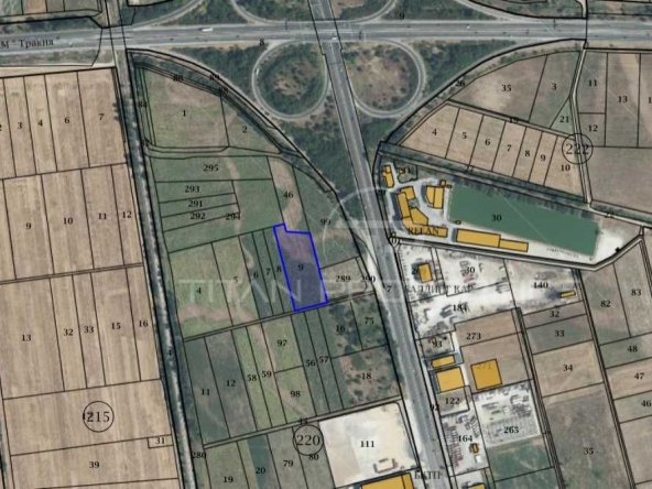 Парцел в Пловдив, Индустриална зона - Север - 5460 кв.м за 21 €/кв.м - Снимка #1