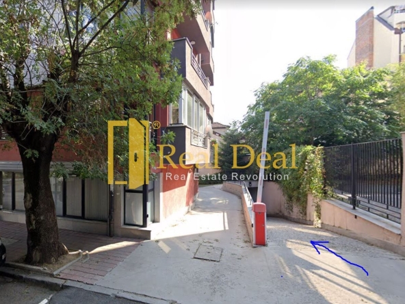 Гараж / Паркомясто в София, Банишора - 13 кв.м за 1491 €/кв.м - Снимка #1