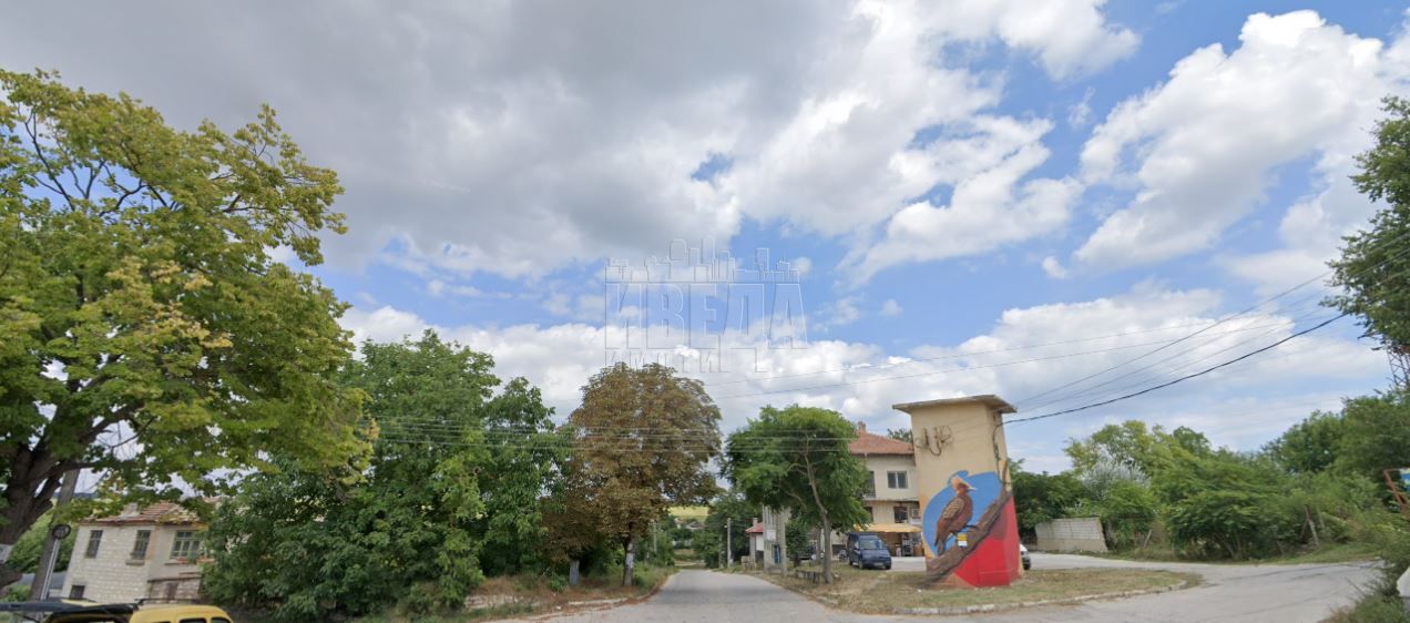 Къща в с. Куманово, Област Варна - 200 кв.м за 525 €/кв.м - Снимка #1