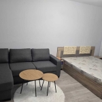 Дава се под наем Двустаен апартамент в Бургас, Изгрев - 48 кв.м за 178.5 € - Снимка #1