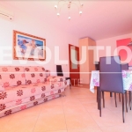 Дава се под наем Двустаен апартамент в к.к. Св.Св. Константин и Елена - 55 кв.м за 348.84 € - Снимка #1