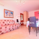 Дава се под наем Двустаен апартамент в к.к. Св.Св. Константин и Елена - 55 кв.м за 598.23 € - Снимка #1