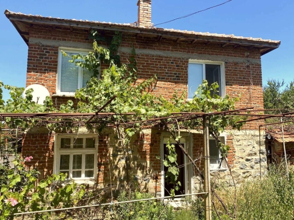 Къща в с. Момина църква, Област Бургас - 120 кв.м за 242 €/кв.м - Снимка #1