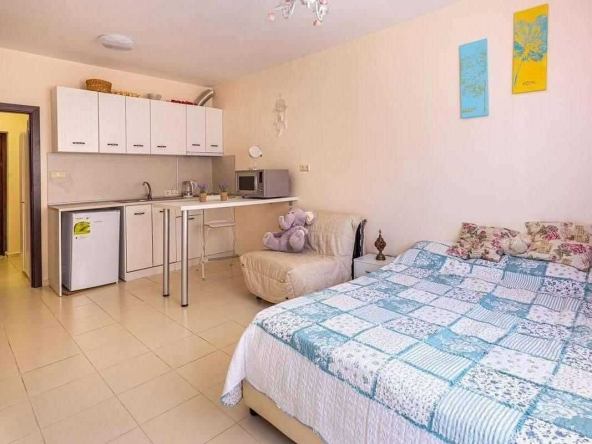 Дава се под наем Едностаен апартамент в Поморие - 40 кв.м за 250 € - Снимка #1