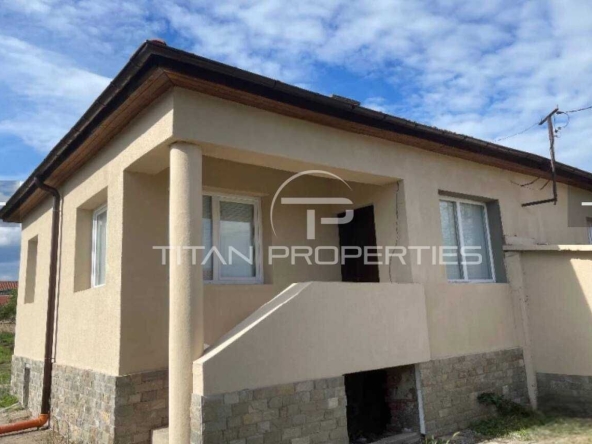 Къща в с. Черноземен, Област Пловдив - 90 кв.м за 1056 €/кв.м - Снимка #1