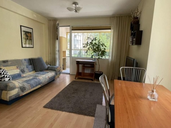 Дава се под наем Двустаен апартамент в София, Център - 60 кв.м за 700 € - Снимка #1