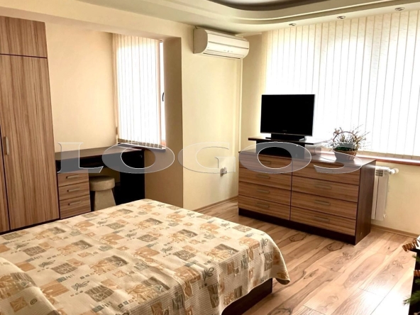 Тристаен апартамент в Варна, Базар Левски - 100 кв.м за 2970 €/кв.м - Снимка #1