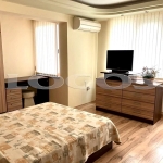 Тристаен апартамент в Варна, Базар Левски - 100 кв.м за 1515 €/кв.м - Снимка #1