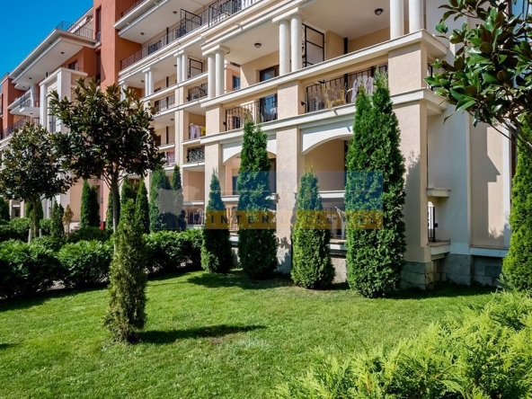 Едностаен апартамент в Свети Влас - 40 кв.м за 1672 €/кв.м - Снимка #1