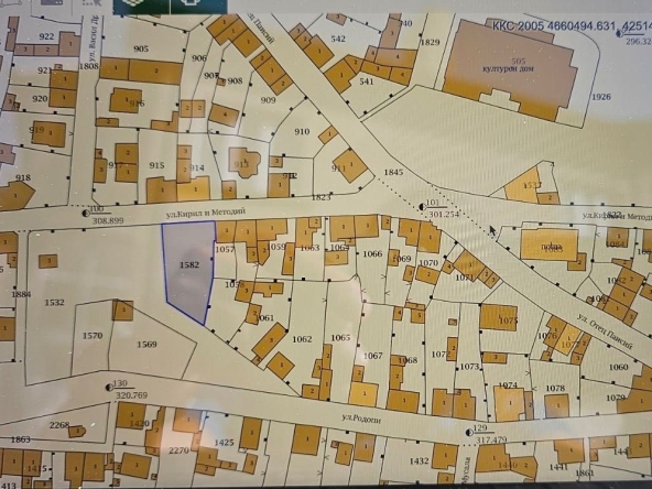 Парцел в София, Борово - 600 кв.м за 70 €/кв.м - Снимка #1