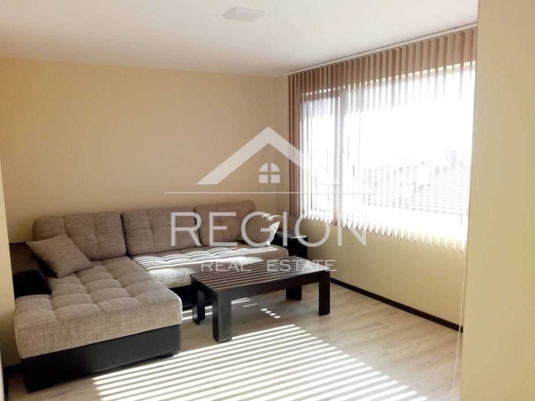 Дава се под наем Тристаен апартамент в Варна, Бриз - 80 кв.м за 612 € - Снимка #1