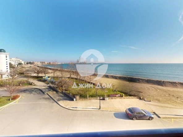 Двустаен апартамент в Поморие - 142 кв.м за 1074 €/кв.м - Снимка #1