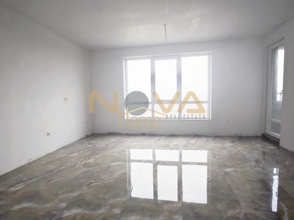 Тристаен апартамент в Варна, Кайсиева градина - 85 кв.м за 1020 €/кв.м - Снимка #1
