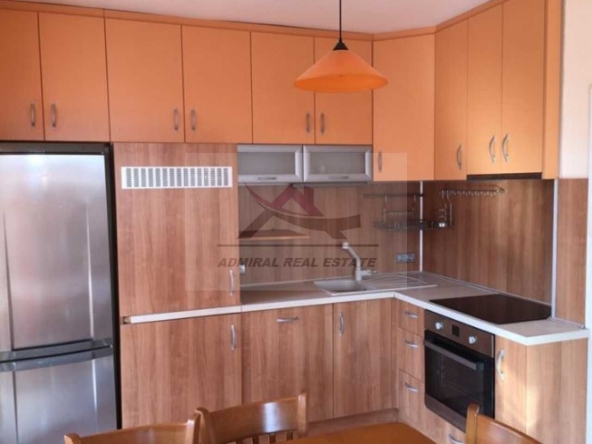 Дава се под наем Тристаен апартамент в Варна, Възраждане 1 - 101 кв.м за 600 € - Снимка #1