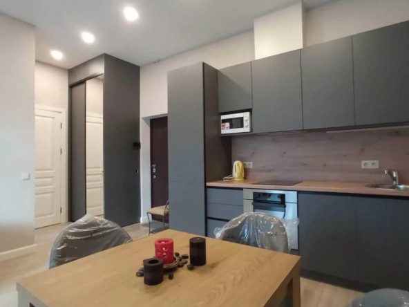 Дава се под наем Двустаен апартамент в София, Зона Б-18 - 56 кв.м за 510 € - Снимка #1
