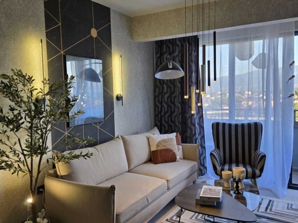 Тристаен апартамент в Пловдив, Каменица 1 - 65 кв.м за 1173 €/кв.м - Снимка #1