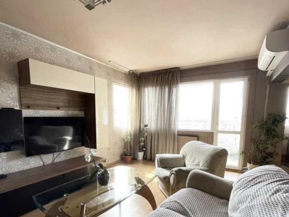 Тристаен апартамент в Пловдив, Тракия - 97 кв.м за 1392 €/кв.м - Снимка #1