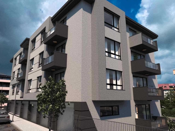 Тристаен апартамент в Благоевград, Освобождение - 91 кв.м за 924 €/кв.м - Снимка #1