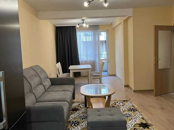 Дава се под наем Двустаен апартамент в Пловдив, Каменица 1 - 68 кв.м за 348.84 € - Снимка #1