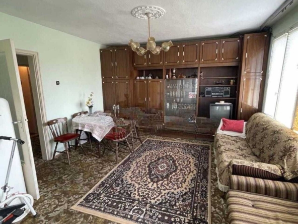 Тристаен апартамент в Пловдив, Прослав - 98 кв.м за 703 €/кв.м - Снимка #1