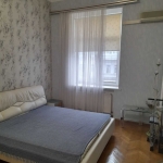 Дава се под наем Двустаен апартамент в София, Център - 55 кв.м за 407.49 € - Снимка #1